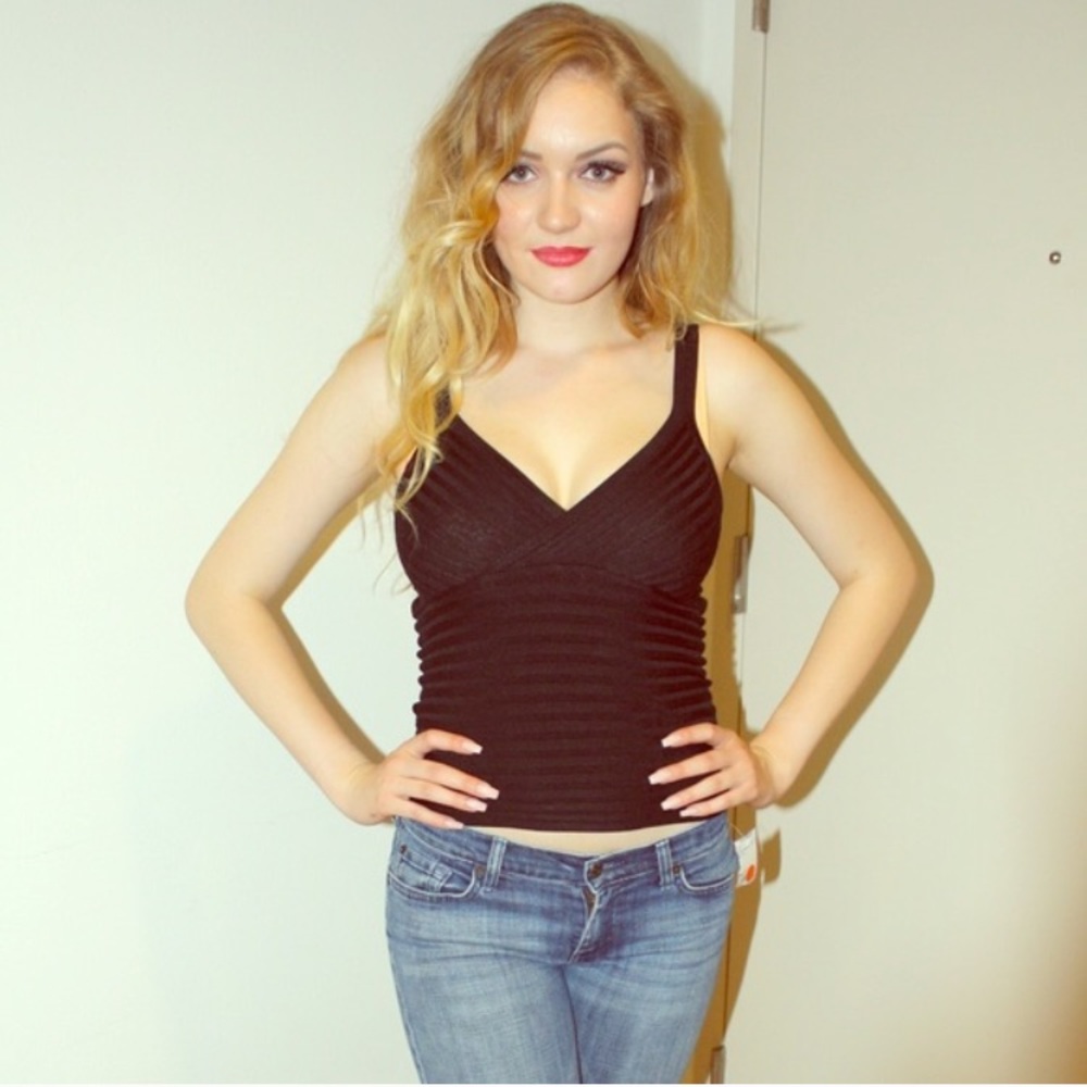 Bodycon Ribbed Black Stretch Tank Top!